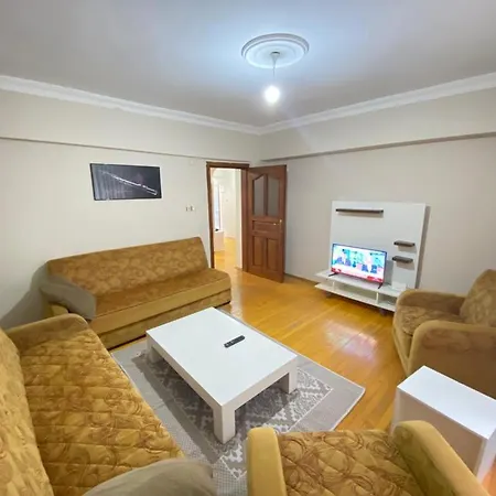 شقة 2 Bedrooms Area Located 2 Floor