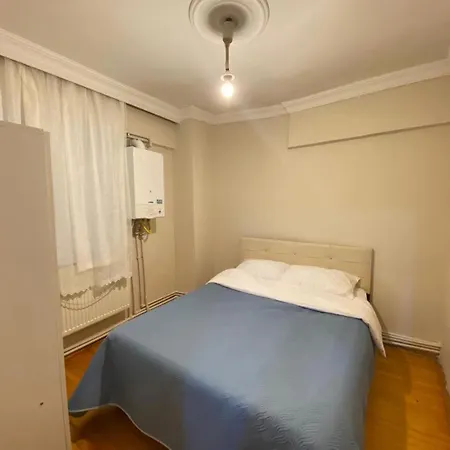 2 Bedrooms Area Located 2 Floor Lägenhet