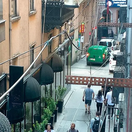 Appartement 2 Bedrooms Area Located 2 Floor