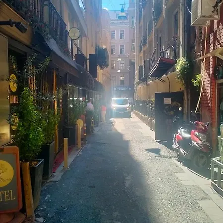 2 Bedrooms Area Located 2 Floor